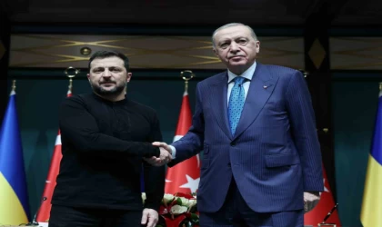 Cumhurbaşkanı Erdoğan, Ukrayna Devlet Başkanı Zelenskiy ile görüştü