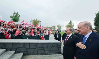 Cumhurbaşkanı Erdoğan’a KKTC’de yoğun ilgi