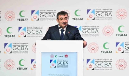 Cumhurbaşkanı Yardımcısı Cevdet Yılmaz, ”Türkiye olarak bağımlılıkla mücadele sadece sağlıkta değil, eğitim, toplum ve dijital yaşam boyutları ile sürdürüyoruz”