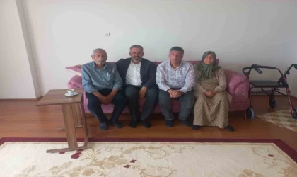 DİKO Başkanı Yüksel, hayatını kaybeden gazetecinin ailesine ziyarette bulundu