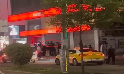 Diyarbakır’da iki grup arasında sopalı ve kemerli kavga kamerada