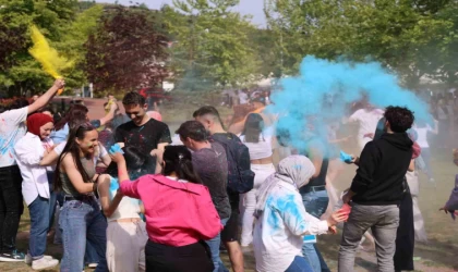 DÜFest 2025 Renkli görüntülere sahne oldu