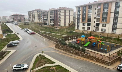 Elazığ’da sağanak etkili oluyor