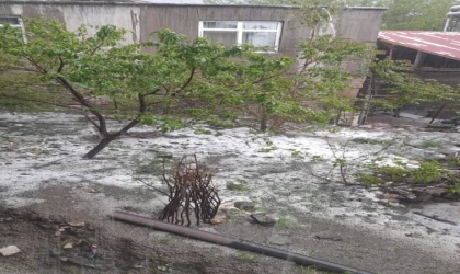 Elazığ’ı dolu vurdu