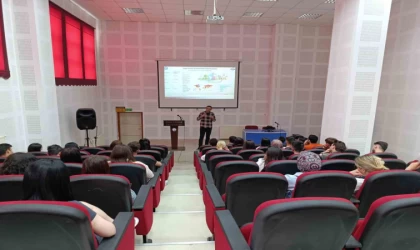 Emet MYO’da Perovskit Fotovoltaikler” konulu seminer düzenlendi