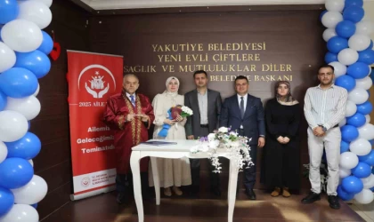 Erzurum’da aile yılına özel nikah töreni