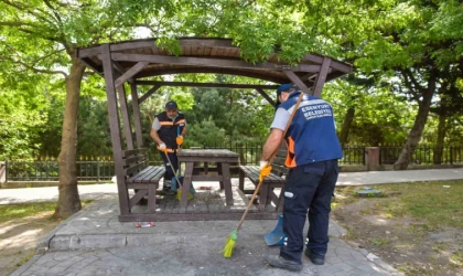 Esenyurt’ta 7/24 temizlik seferberliği