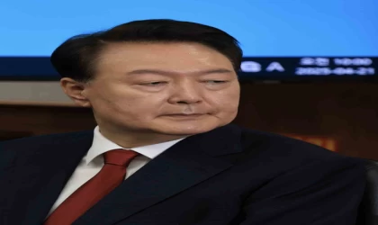 Eski Güney Kore Devlet Başkanı Yoon, yetkisini kötüye kullanmakla suçlandı