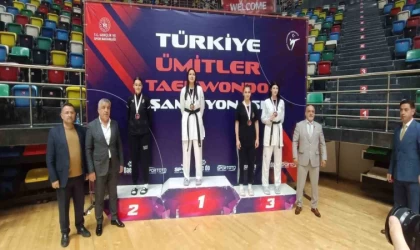 Eskişehirli sporcu Nida Nur Çene Türkiye Tekvando Şampiyonası’nda Türkiye 3’üncüsü oldu