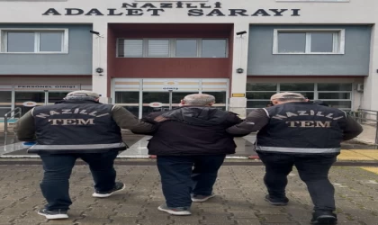 Firari FETÖ üyesi saklandığı yerde yakalandı