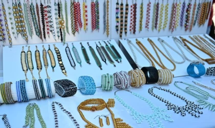 Gaziosmanpaşa’da özel öğrencilerin el emeği ürünleri panayırda sergilendi