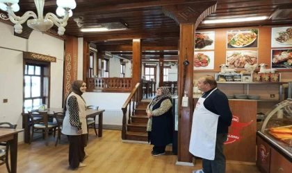 Gölpazarı’nın ekonomik ve sosyal dokusunun önemli parçaları olan esnaflara ziyaret