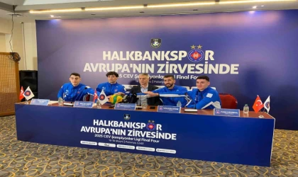 Halkbank Ankara Başantrenörü Stoytchev: ”Dörtlü finale savaşmaya hazır gidiyoruz, hiçbir takımdan korkmayacağız”