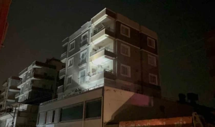 Hatay’da 4. kattan düşen çocuk yaralandı