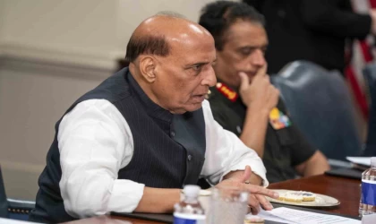 Hindistan: ”Pakistan’ın nükleer silahları IAEA’nın denetimine verilmeli”