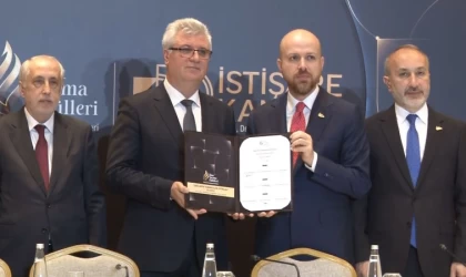 İlim Yayma Ödülleri sahibi bilim adamları ‘Sağlıkta Teknolojik İstiklal’ bildirisini açıkladı