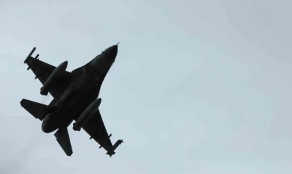 İsrail savaş uçağı, ”teknik arıza” nedeniyle taşıdığı bombayı düşürdü