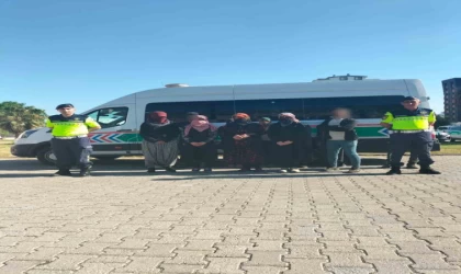 İzin belgesi bulunmayan 12 düzensiz göçmen yakalandı