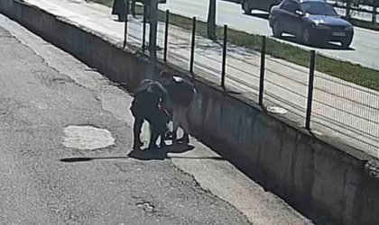 Jandarma personelinin ’heimlich’ manevrası, küçük çocuğu kurtardı