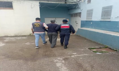 JASAT aranan iki şahsı yakaladı