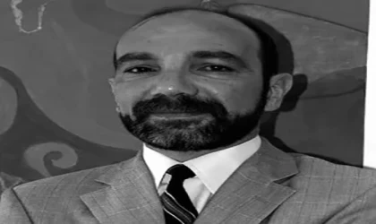 Kadıköy’de Yazar Süha Oğuzertem yangında hayatını kaybetti