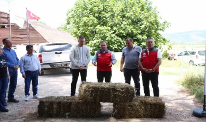 Kadın çiftçilere ‘Saman Balya’ desteği