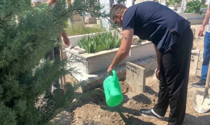 Karaman’da hastane tuvaletinde ölü doğan 5 aylık bebek defnedildi