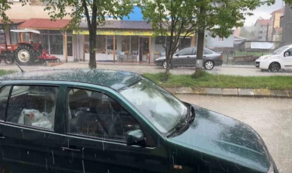 Kastamonu’da dolu ve sağanak yağış etkili oldu