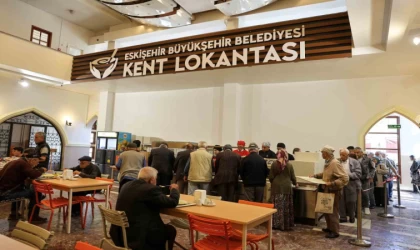 Kent Lokantası ”Askıda Yemek” ile binlerce vatandaşa dokundu
