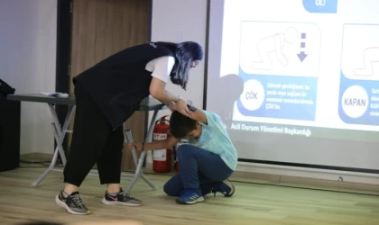 Kepez’in 68 mahallesinde ”Afet Farkındalık” seferberliği başladı