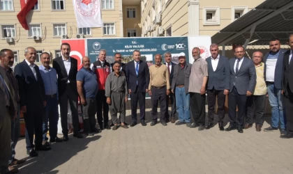 Kilis’te tarıma ve istihdama katkı sağlayacak ekipmanlar çiftçilere teslim edildi