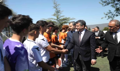 Köprülüler Anadolu Lisesi’nde bahar şenliği