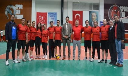 Köyceğizli ve Seydikemerli yöneticiler spor müsabakalarında buluştu