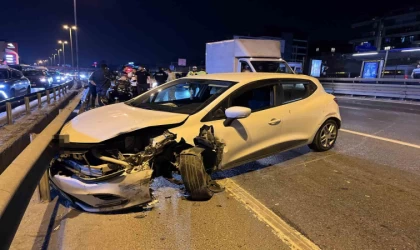 Küçükçekmece E-5’te alkollü sürücü zincirleme kazaya neden oldu