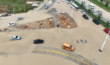 Malatya’da sağanak hayatı felç etti