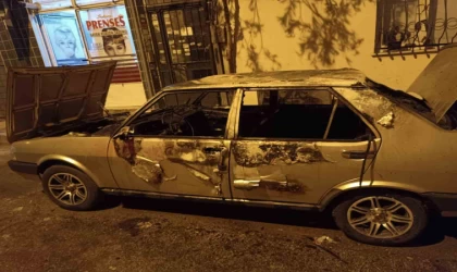 Manisa’da 13 araca zarar veren şahıs hastaneye yatırıldı