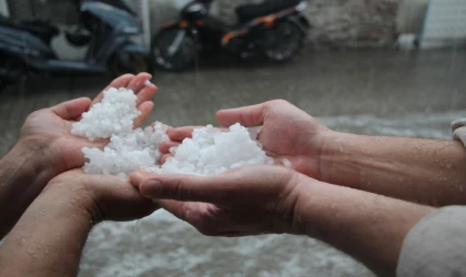 Manisa’da dolu yağışı etkili oldu