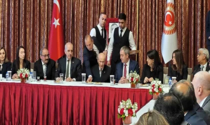 MHP Lideri Bahçeli, TBMM’de Sırrı Süreyya Önder için düzenlenen anma programına katıldı