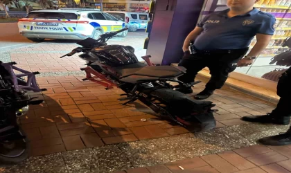 Motosikletle tek teker üzerinde gitmenin cezası ağır oldu