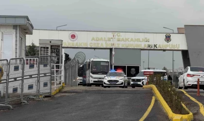 Narin Güran cinayetine ilişkin 15 sanık, üçüncü kez hakim karşısına çıkmak üzere adliyeye getirildi