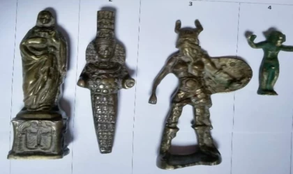 Nazilli’de bir araçta yapılan aramalarda 4 tarihi eser ele geçirildi