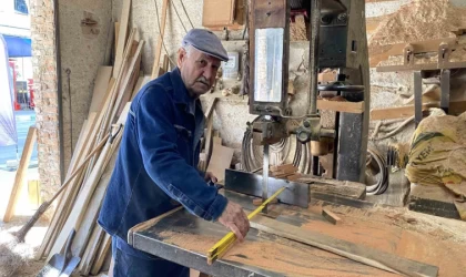 O meslek aile mirası oldu, 76 yıllık tezgah hiç durmadı