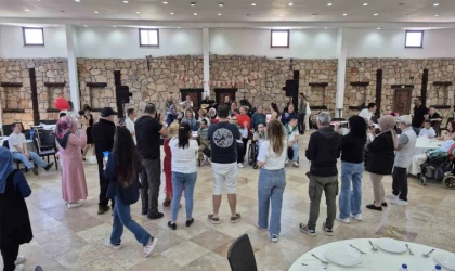 Özel bireylere askerlik kınası