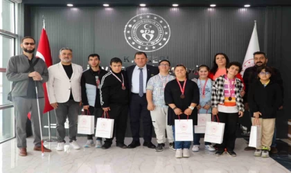 Özel şampiyonlardan özel ziyaret