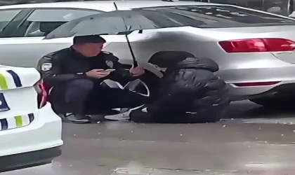 Polisten yürek ısıtan davranış