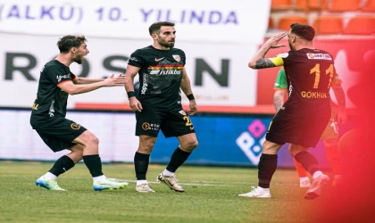 Ramazan Civelek 3. golünü attı