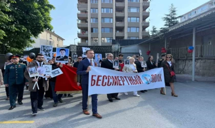 Rusya Büyükelçiliği’nde ”Zafer Günü” kutlandı