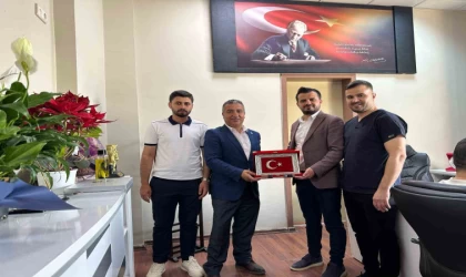 Sağlık-Sen temsilcisi Silopi Devlet Hastanesi’nde sağlık personeli ile bir araya geldi