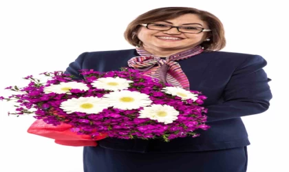 Şahin: ”Anne, sevginin vücut bulmuş halidir”