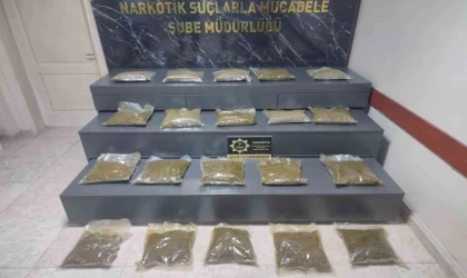 Sakarya’da 18 kilo uyuşturucu yakalandı, 4 şüpheli gözaltına alındı